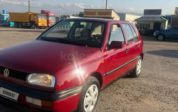 Volkswagen Golf 1993 годаүшін1 300 000 тг. в Алматы