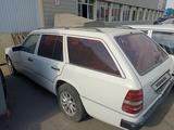 Mercedes-Benz E 200 1990 года за 1 450 000 тг. в Алматы