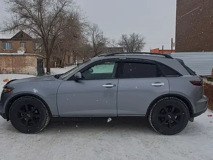 Infiniti FX35 2005 года за 5 500 000 тг. в Сатпаев – фото 3