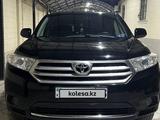 Toyota Highlander 2013 года за 12 900 000 тг. в Шымкент