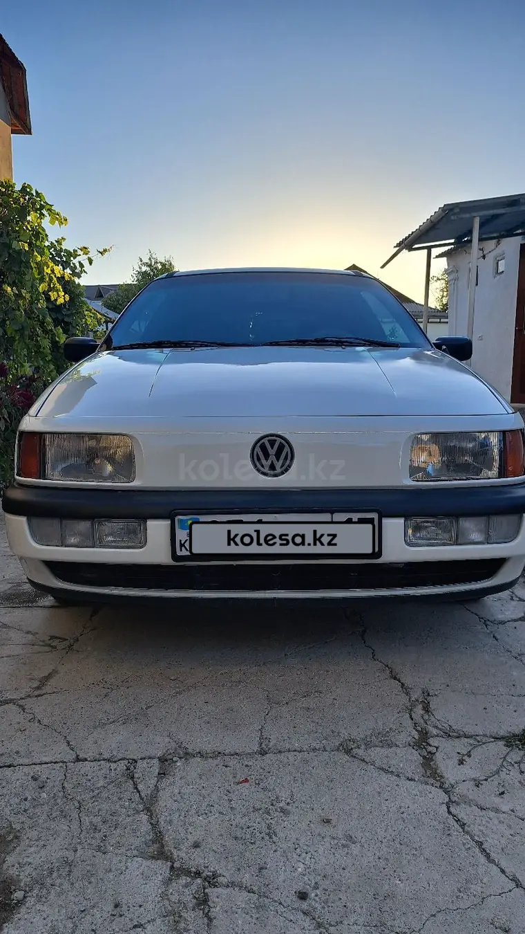 Volkswagen Passat, 1991