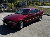 BMW 318 1996 годаүшін1 700 000 тг. в Караганда – фото 3