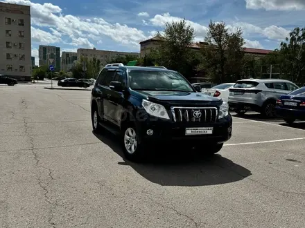 Toyota Land Cruiser Prado 2012 года за 14 850 000 тг. в Астана