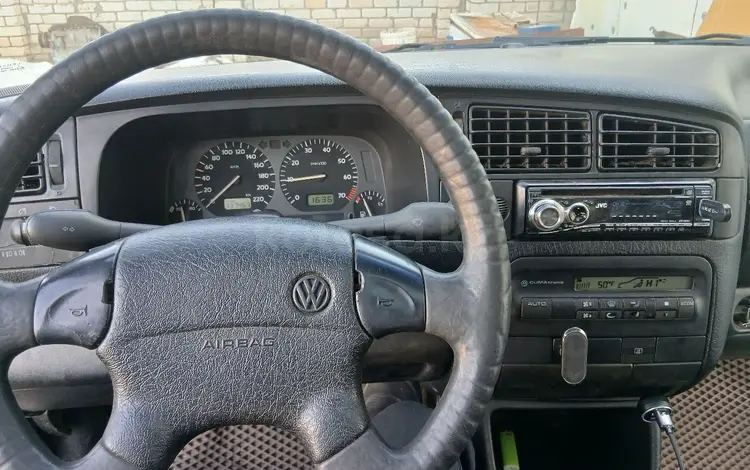 Volkswagen Golf 1991 года за 600 000 тг. в Уральск