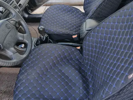 Volkswagen Golf 1991 года за 600 000 тг. в Уральск – фото 4