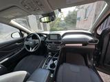 Hyundai Santa Fe 2020 годаfor14 500 000 тг. в Актобе – фото 4