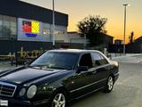 Mercedes-Benz E 230 1995 года за 2 400 000 тг. в Кызылорда – фото 5