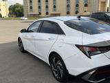 Hyundai Elantra 2023 года за 8 500 000 тг. в Тараз – фото 4