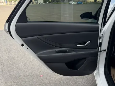Hyundai Elantra 2023 года за 8 500 000 тг. в Тараз – фото 20
