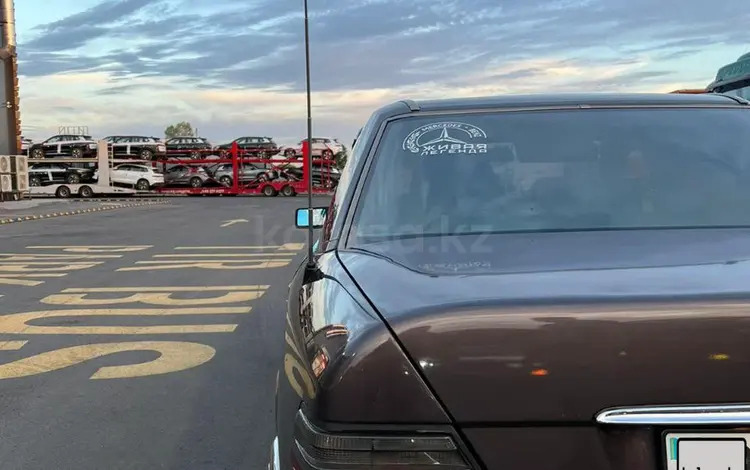 Mercedes-Benz E 200 1993 года за 2 100 000 тг. в Алматы