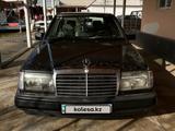 Mercedes-Benz E 230 1992 годаfor1 600 000 тг. в Жетысай