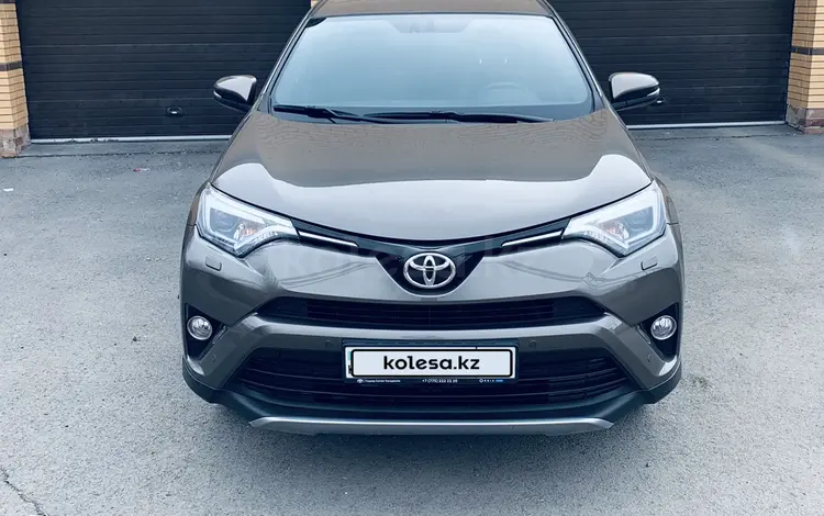 Toyota RAV4 2018 годаүшін12 500 000 тг. в Караганда