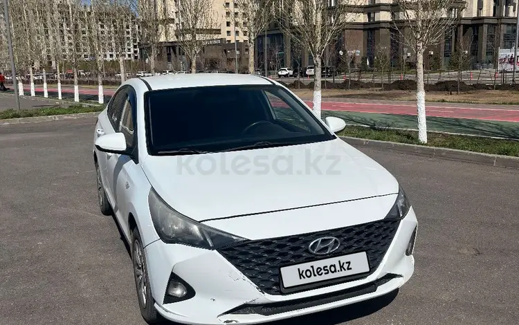 Hyundai Accent 2020 года за 7 500 000 тг. в Астана