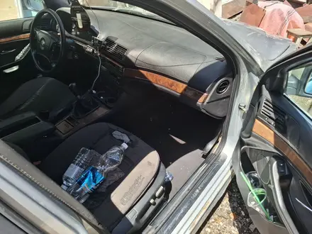 BMW 528 1996 года за 1 200 000 тг. в Алматы – фото 9