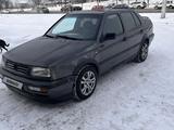 Volkswagen Vento 1992 года за 600 000 тг. в Алматы – фото 3