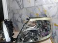Фары передние Toyota Alphard за 1 101 тг. в Алматы – фото 2
