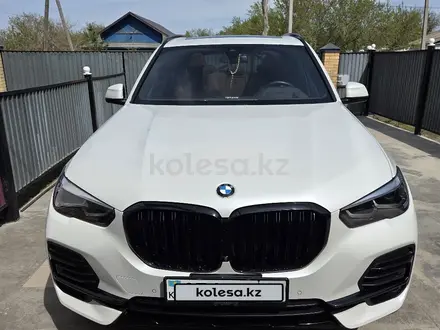 BMW X5 2022 года за 41 000 000 тг. в Астана