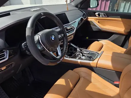 BMW X5 2022 года за 41 000 000 тг. в Астана – фото 24