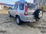 Honda CR-V 2003 года за 4 300 000 тг. в Актобе – фото 2