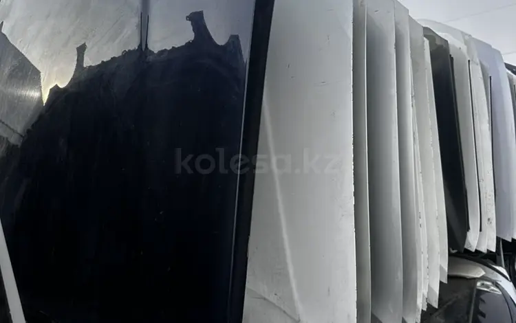 Капот за 20 000 тг. в Алматы