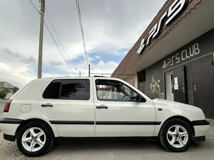 Volkswagen Golf 1994 года за 1 850 000 тг. в Тараз – фото 5