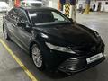 Toyota Camry 2020 года за 17 500 000 тг. в Астана – фото 2