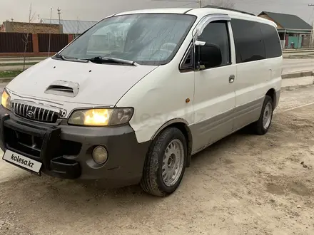 Hyundai Starex 2000 года за 2 300 000 тг. в Алматы – фото 2