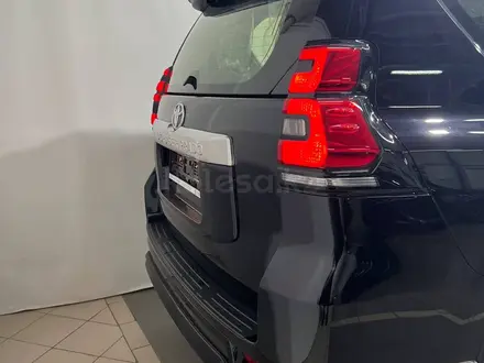 Toyota Land Cruiser Prado Luxe 2023 года за 43 780 000 тг. в Актобе – фото 17