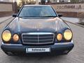 Mercedes-Benz E 280 1996 года за 2 600 000 тг. в Байконыр – фото 2