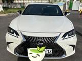 Lexus ES 250 2019 года за 19 989 000 тг. в Шымкент