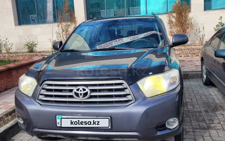 Toyota Highlander 2010 годаүшін11 000 000 тг. в Астана