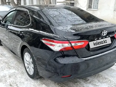 Toyota Camry 2018 года за 12 499 999 тг. в Караганда – фото 3