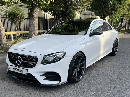 Mercedes-Benz E 200 2016 года за 19 000 000 тг. в Алматы
