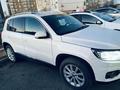 Volkswagen Tiguan 2011 года за 6 800 000 тг. в Атырау – фото 4