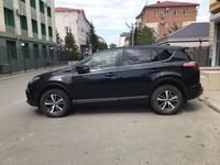Toyota RAV4 2019 года за 10 700 000 тг. в Уральск