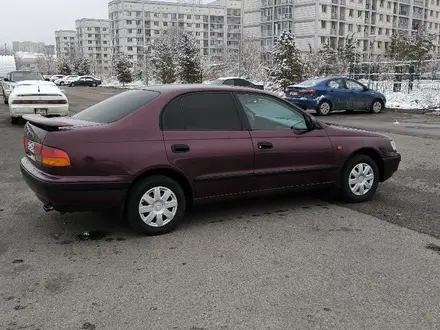 Toyota Carina E 1995 года за 2 300 000 тг. в Алматы – фото 4