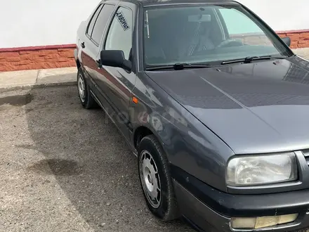 Volkswagen Vento 1992 года за 570 000 тг. в Тараз – фото 10