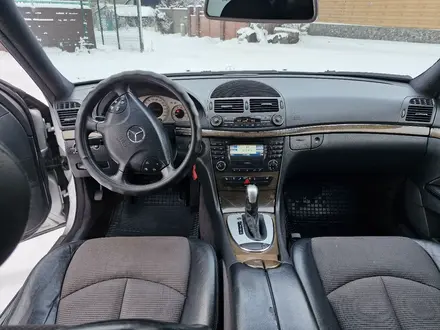 Mercedes-Benz E 320 2002 года за 5 550 000 тг. в Алматы – фото 9