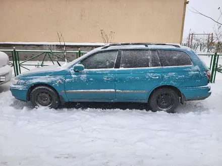 Toyota Carina E 1997 года за 2 850 000 тг. в Шымкент – фото 2