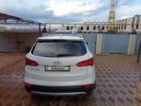 Hyundai Santa Fe 2013 года за 8 000 000 тг. в Уральск – фото 3