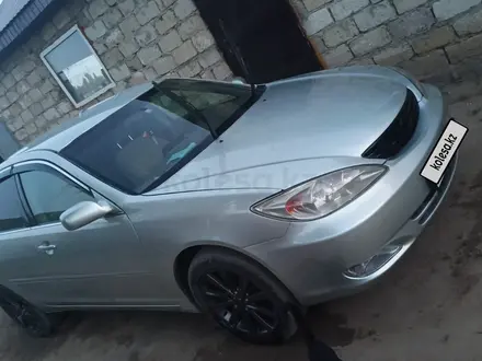 Toyota Camry 2004 года за 4 700 000 тг. в Актобе – фото 3
