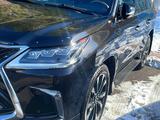 Lexus LX 570 2017 года за 46 600 000 тг. в Астана