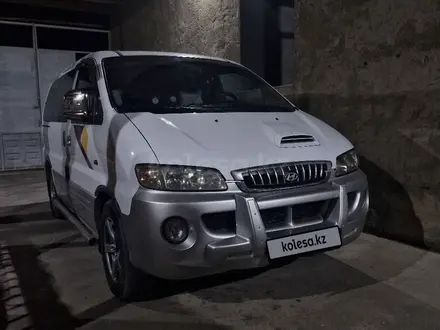 Hyundai Starex 2001 года за 3 600 000 тг. в Шымкент
