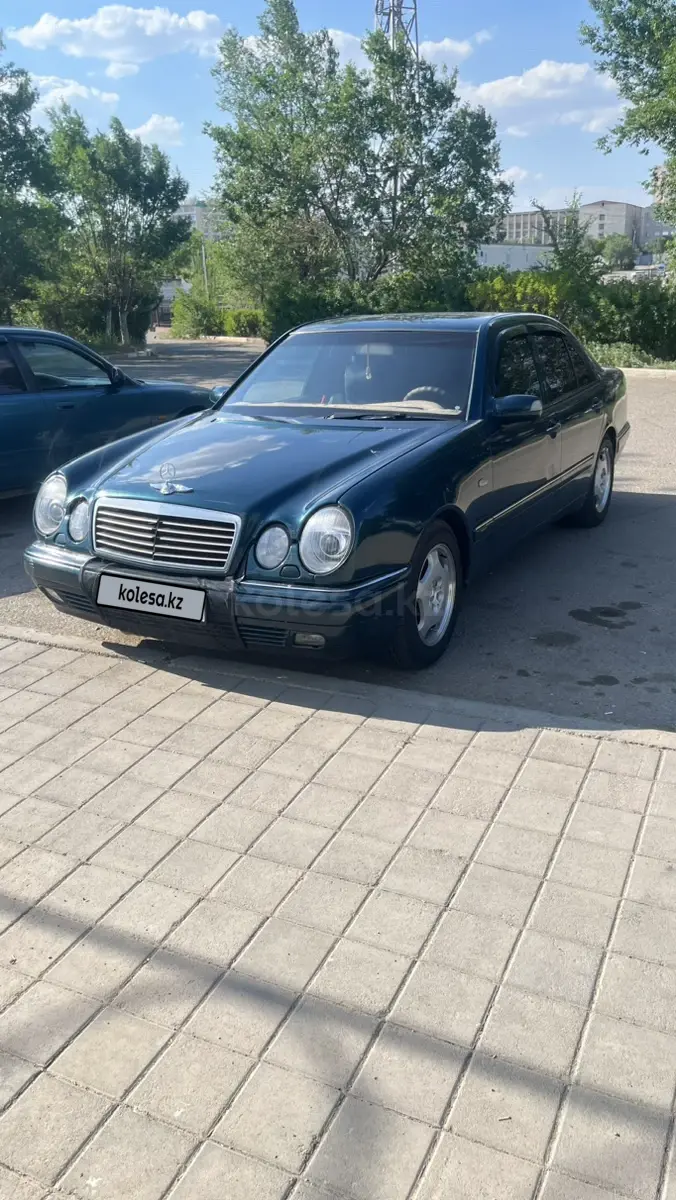 1998 года, КПП Автомат, 3.2 л.