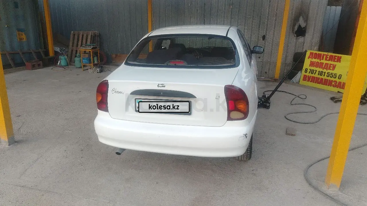 2012 года, КПП Механика, 1.5 л.