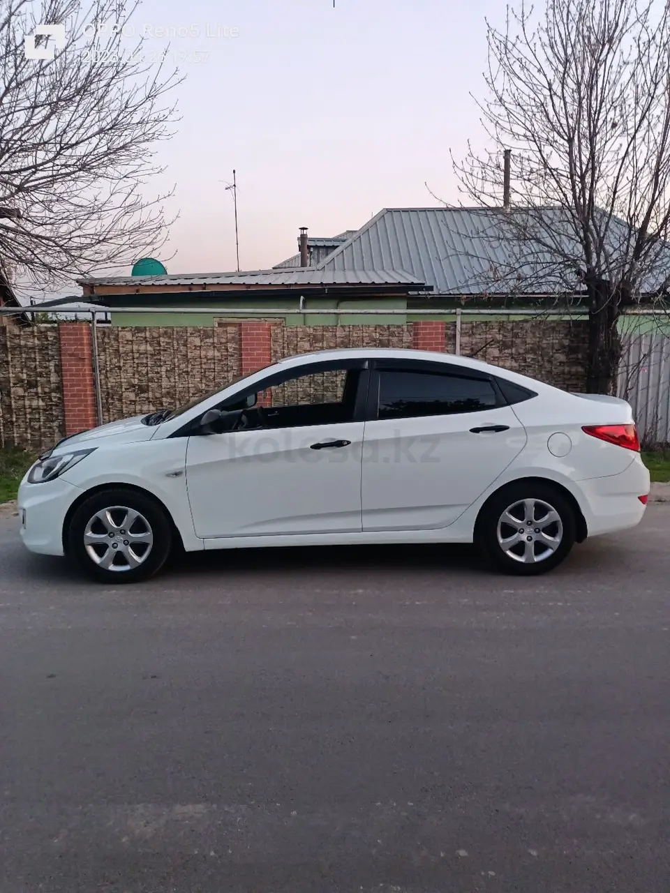 2012 года, КПП Автомат, 1.4 л.