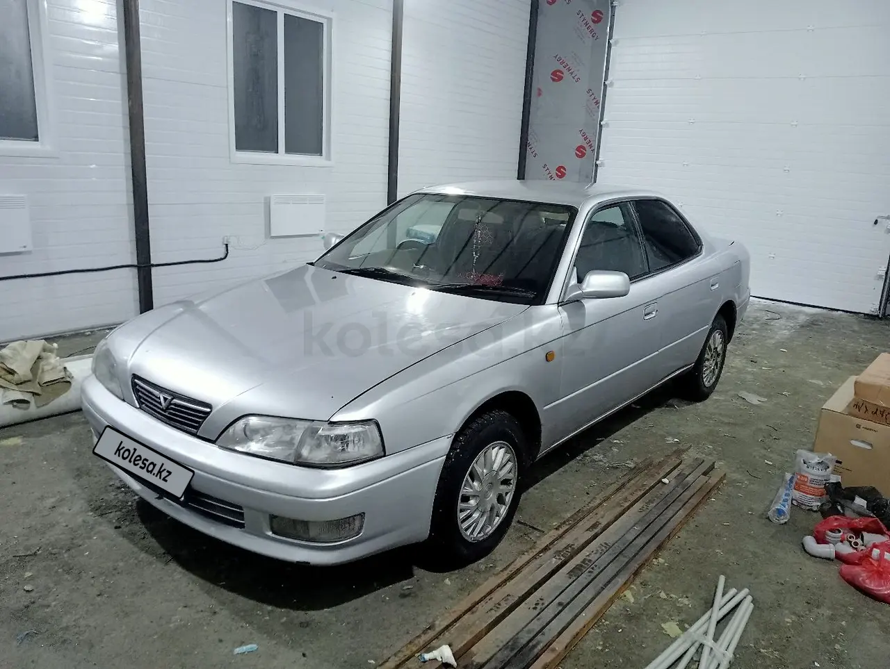 1996 года, КПП Автомат, 2 л.