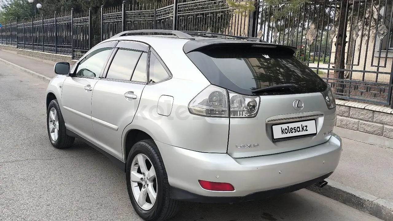 2004 года, КПП Автомат, 3.3 л.