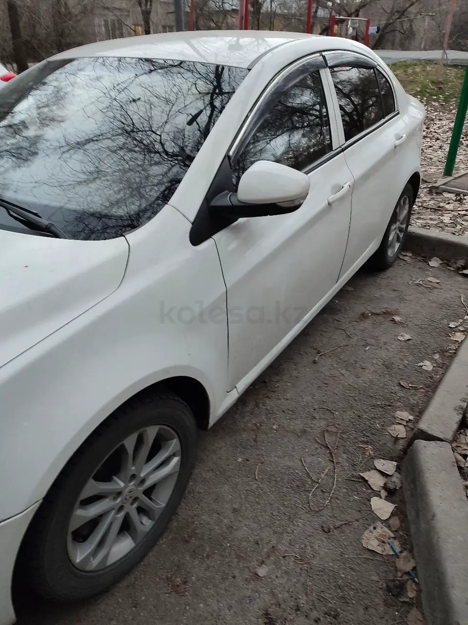 2014 года, КПП Механика, 1.5 л.