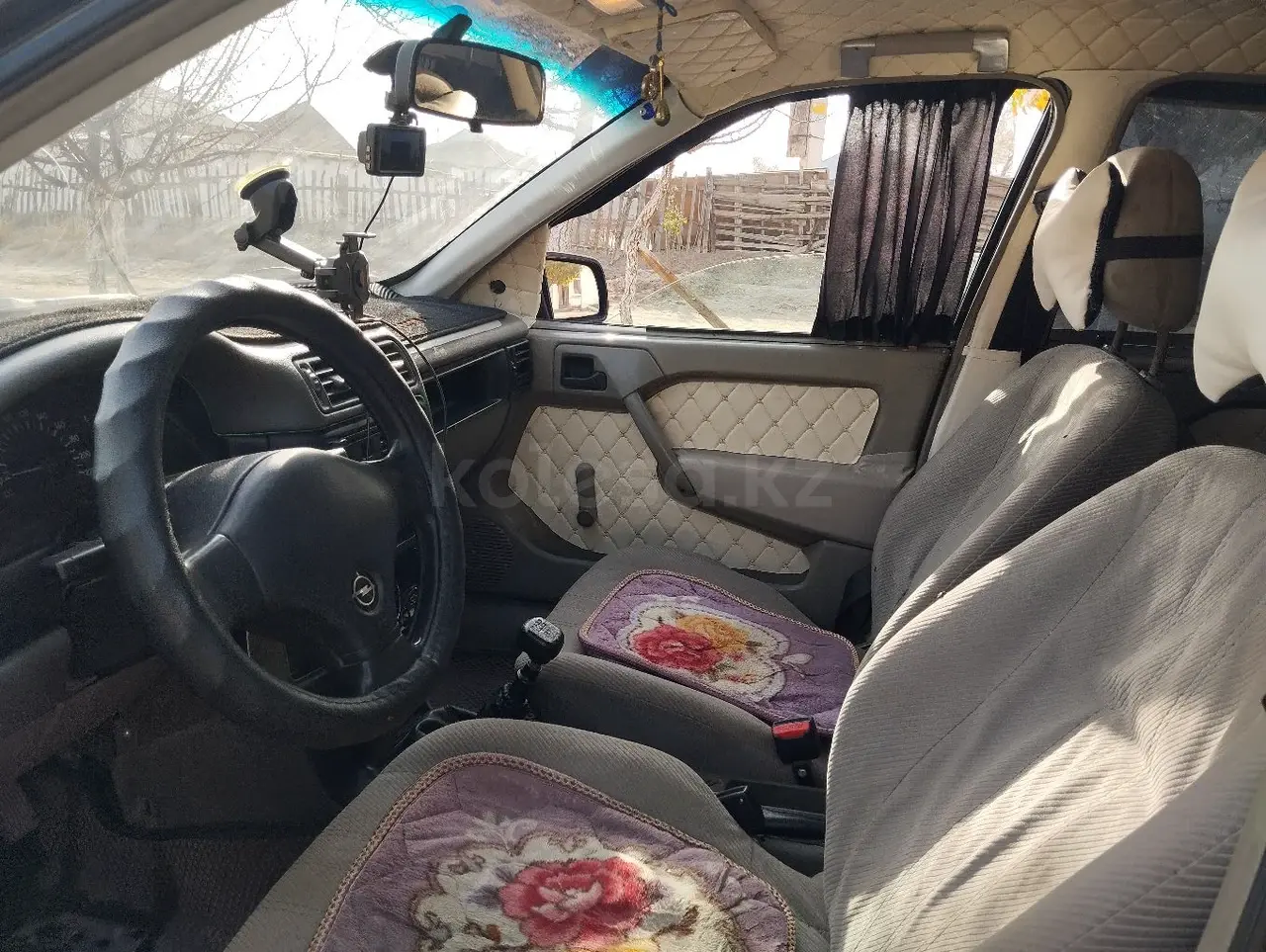 1990 года, КПП Механика, 1.8 л.